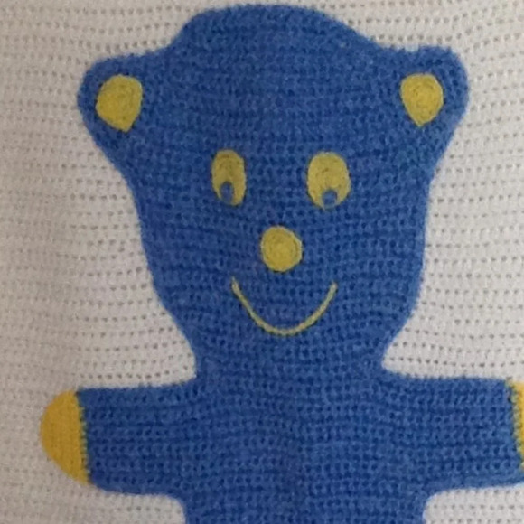 Handmade Knitted Baby Toddlers Teddy Bear Blanket Throw Blue White Soft Warm - Picture 4 of 6